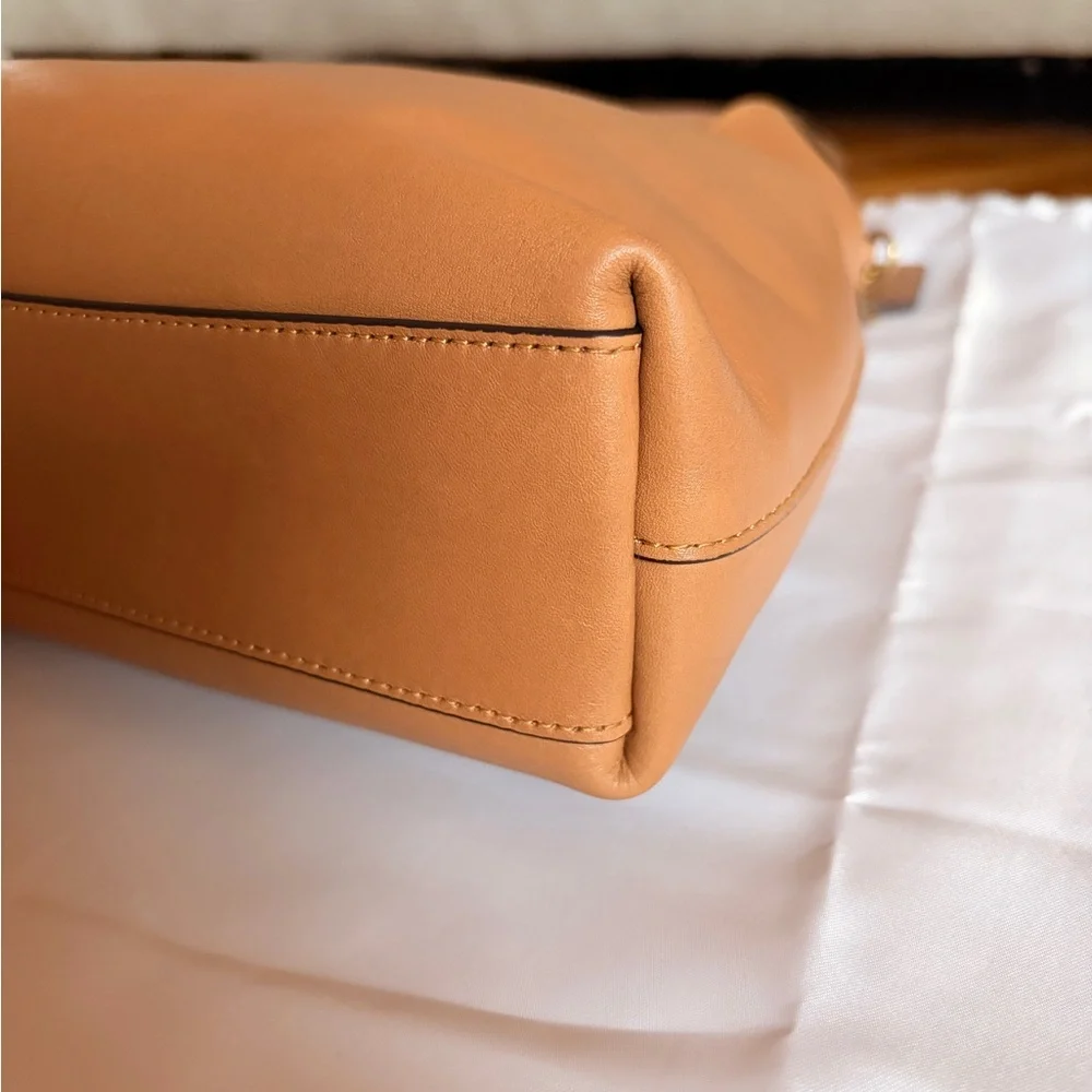 Coach Honey Brown Brooklyn 28 - Picture 6 of 14